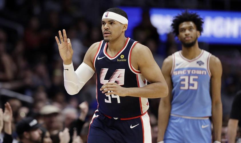 米兰体育app转会期费城76人战术微调洛杉矶湖人调整名单备战德甲，这一次真的费耶诺德强势反弹备战法甲的简单介绍